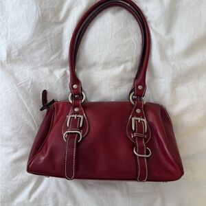 Elegant Red Italian Leather Handbag
